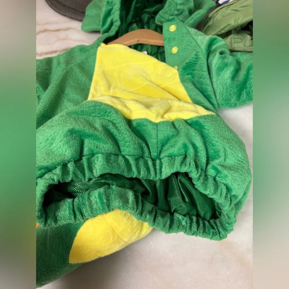 Baby Dragon Costum Size6-12M - Picture 4 of 8
